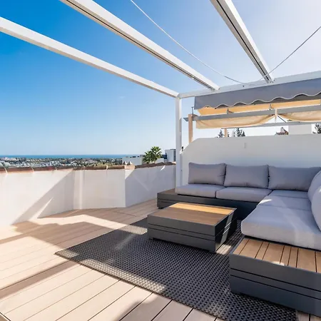 Sea View Penthouse - Magical In The Heart Of The Golf Paradise - Paraiso Pueblo, Benahavis Estepona