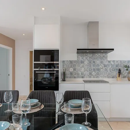 Sea View Penthouse - Magical In The Heart Of The Golf Paradise - Paraiso Pueblo, Benahavis *