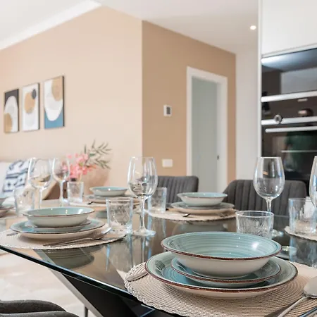 Sea View Penthouse - Magical In The Heart Of The Golf Paradise - Paraiso Pueblo, Benahavis Apartament *