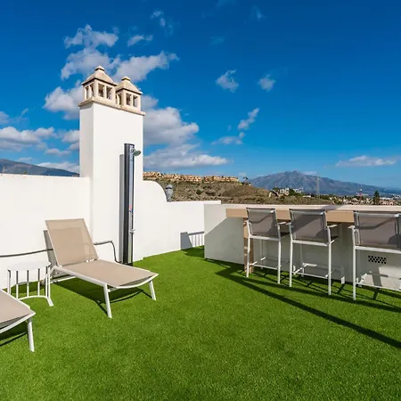 Sea View Penthouse - Magical In The Heart Of The Golf Paradise - Paraiso Pueblo, Benahavis Apartmán