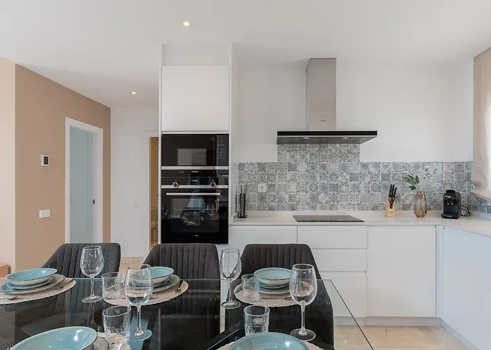 Sea View Penthouse - Magical In The Heart Of The Golf Paradise - Paraiso Pueblo, Benahavis *