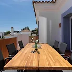 Sea View Penthouse - Magical In The Heart Of The Golf Paradise - Paraiso Pueblo, Benahavis Apartment