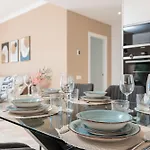 Sea View Penthouse - Magical In The Heart Of The Golf Paradise - Paraiso Pueblo, Benahavis Apartment *