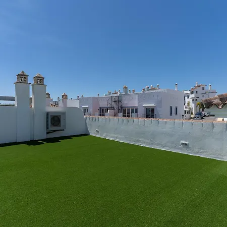 Sea View Penthouse - Magical In The Heart Of The Golf Paradise - Paraiso Pueblo, Benahavis *