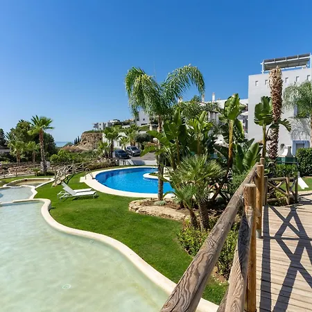 Sea View Penthouse - Magical In The Heart Of The Golf Paradise - Paraiso Pueblo, Benahavis Lejlighed Estepona