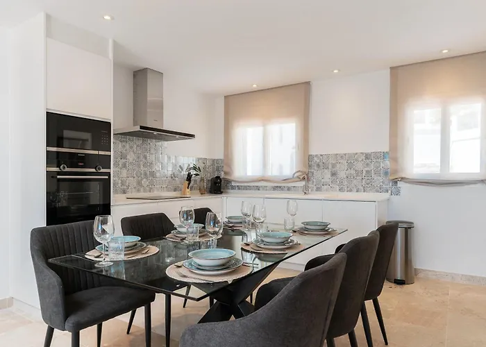 Sea View Penthouse - Magical In The Heart Of The Golf Paradise - Paraiso Pueblo, Benahavis * Estepona