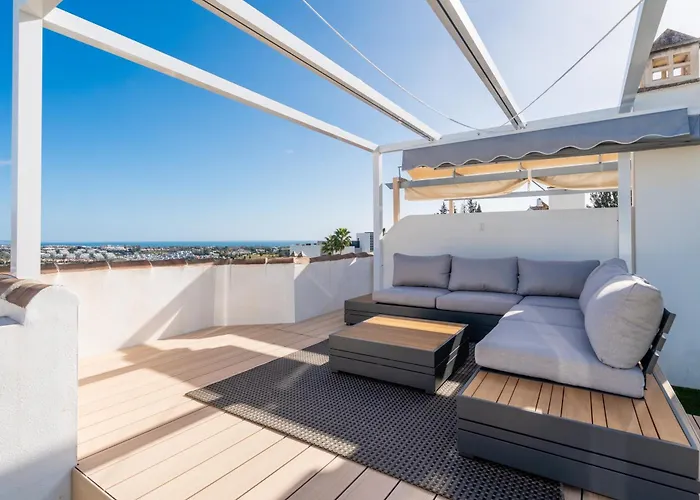 Sea View Penthouse - Magical In The Heart Of The Golf Paradise - Paraiso Pueblo, Benahavis Estepona